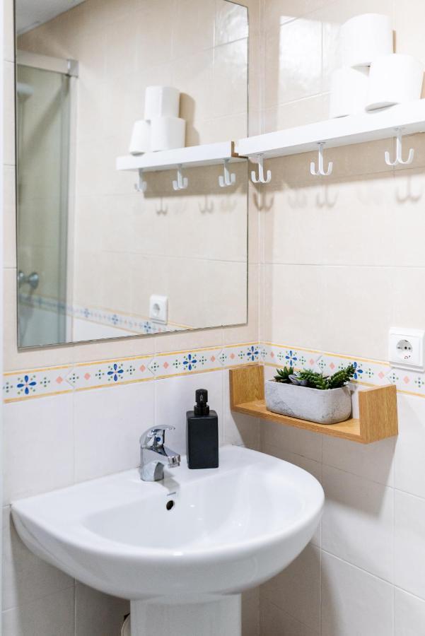 Apto En Granada Centro Con Parking Opcional Apartment ภายนอก รูปภาพ